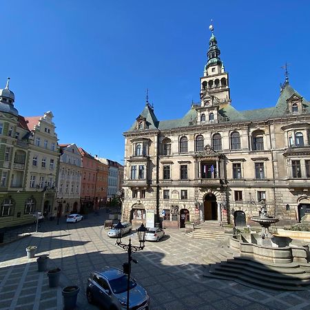 Apartament Przy Ratuszu Клодзько Екстер'єр фото