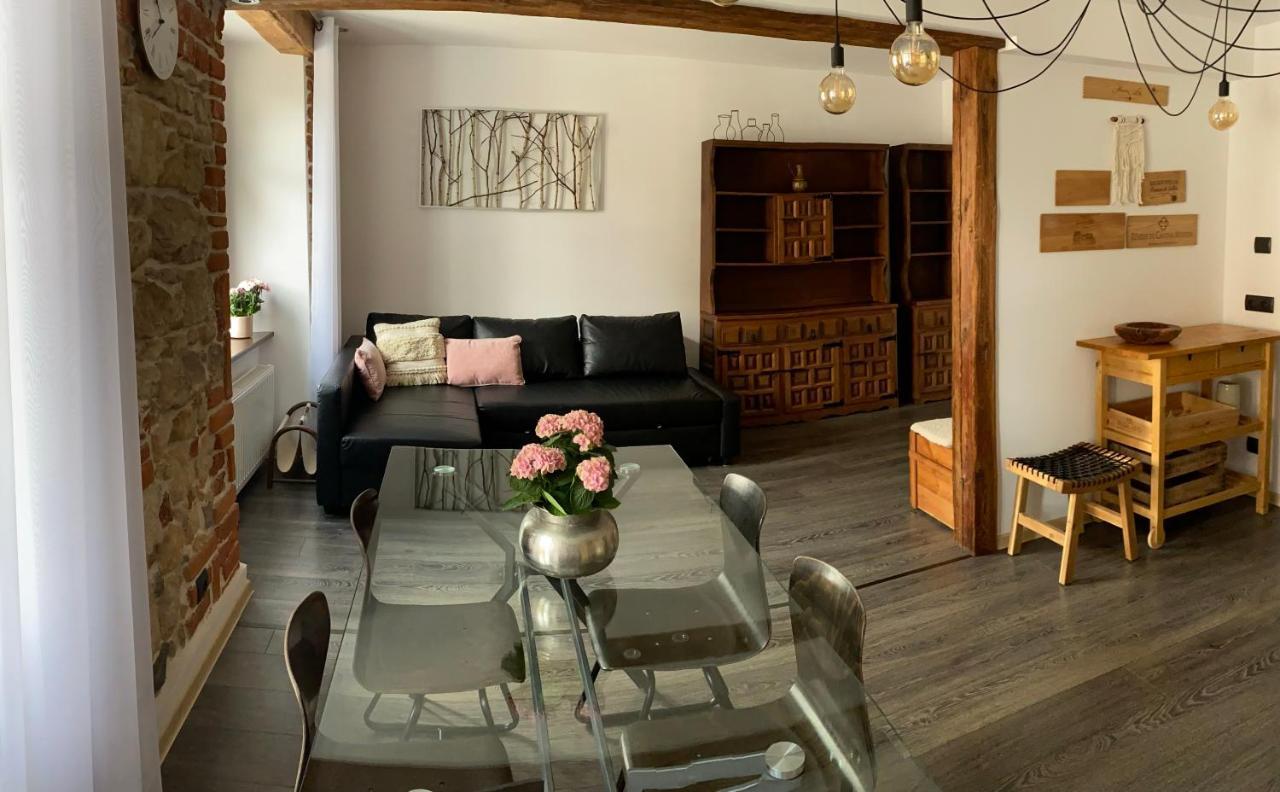 Apartament Przy Ratuszu Клодзько Екстер'єр фото