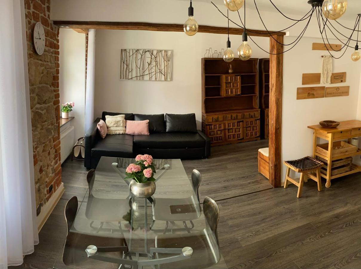 Apartament Przy Ratuszu Клодзько Екстер'єр фото