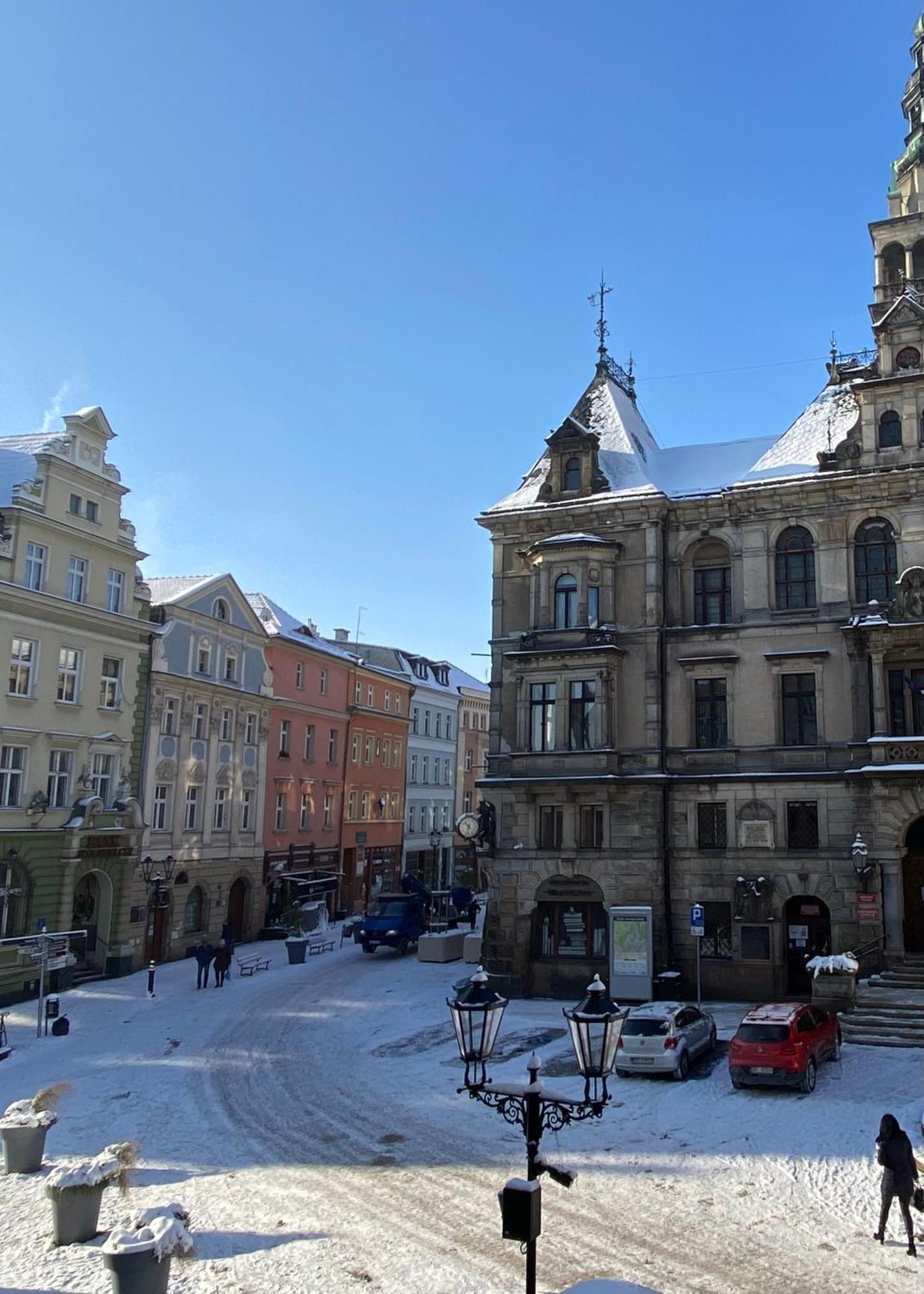 Apartament Przy Ratuszu Клодзько Екстер'єр фото
