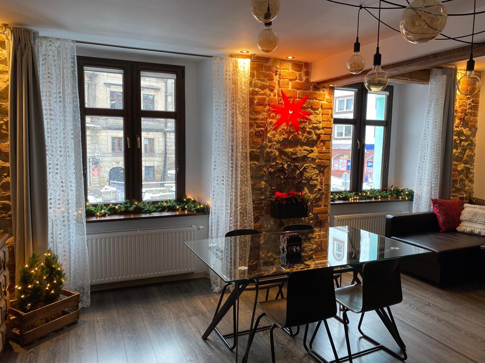 Apartament Przy Ratuszu Клодзько Екстер'єр фото