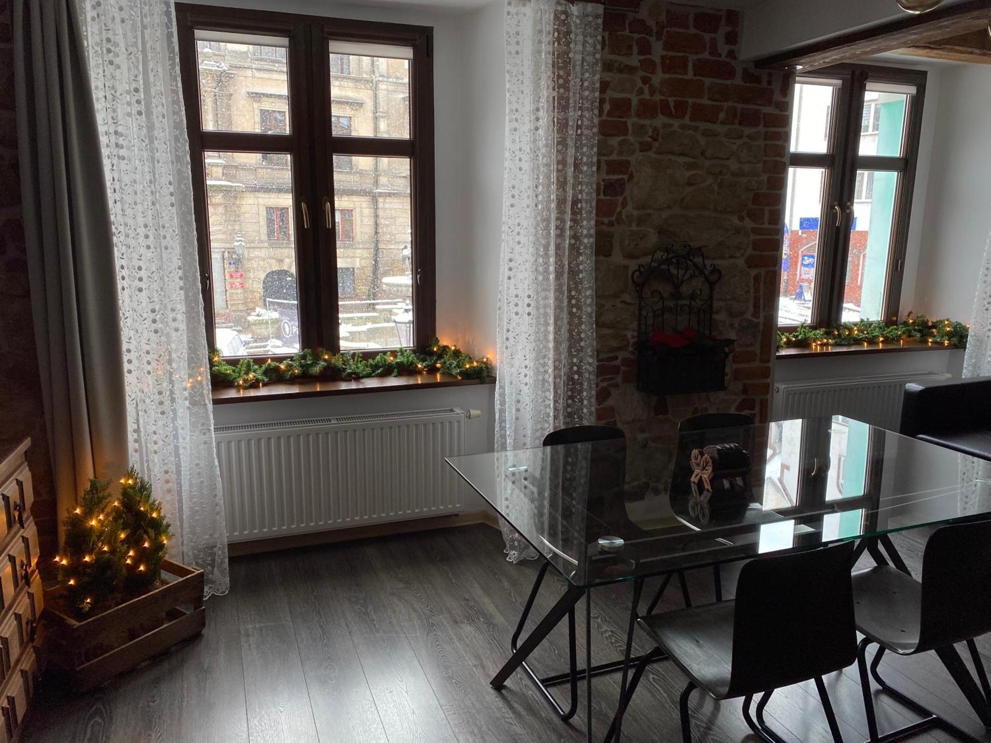 Apartament Przy Ratuszu Клодзько Екстер'єр фото